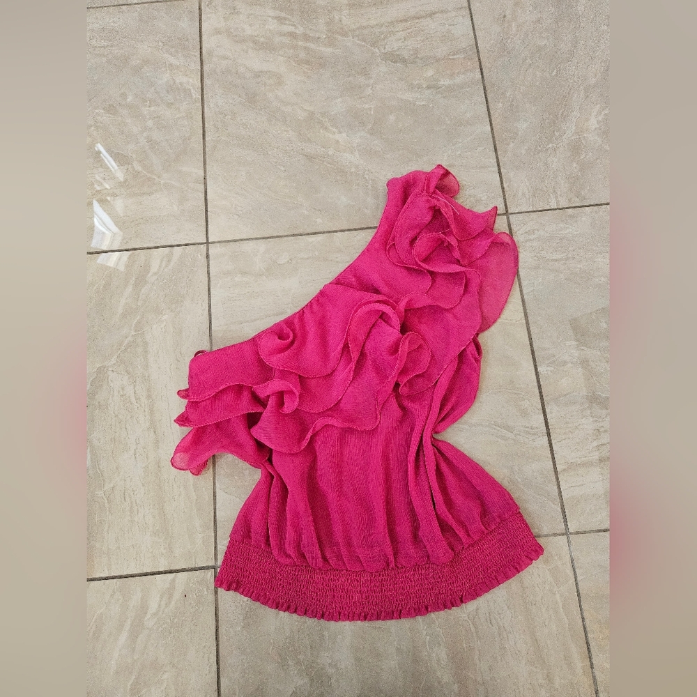 Pink Ruffled One-Shoulder Top Size L - Picture 8 of 14